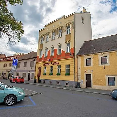 Hotel Anna